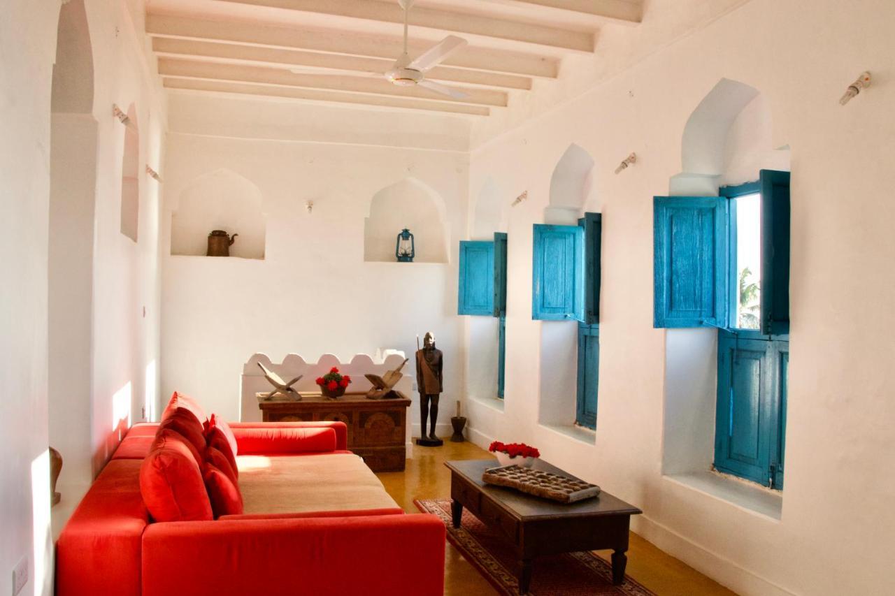 The House Of Royals Guest house